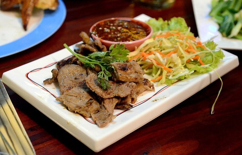 Suea rong hai (huilende tijger) – เสือร้องไห้ (Thais gerecht)