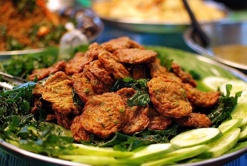 Thot man pla (viskoekjes) – ทอดมันปลา (Thais gerecht)